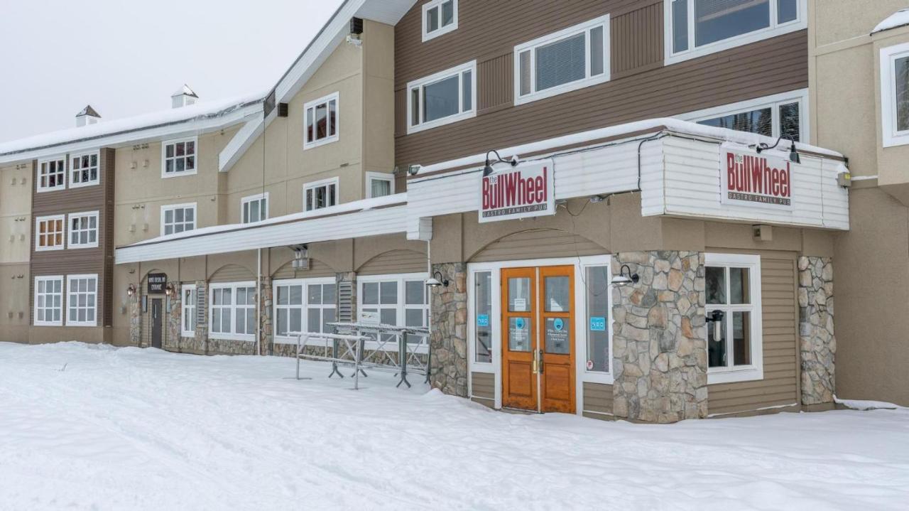 Nest On Perfection - Newly Renovated Ski In Ski Out Mountain View Condo Big White Ski Resort Exterior photo